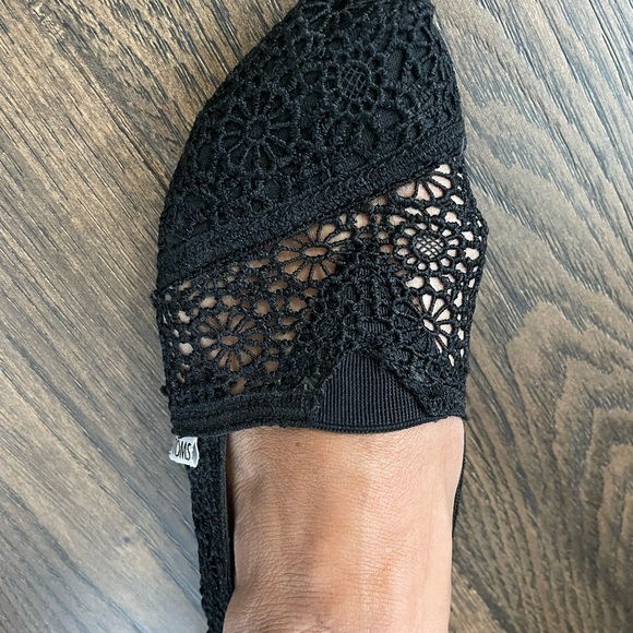 TOMS black crocheted espadrilles, size 6.5, GUC. - Picture 7 of 9
